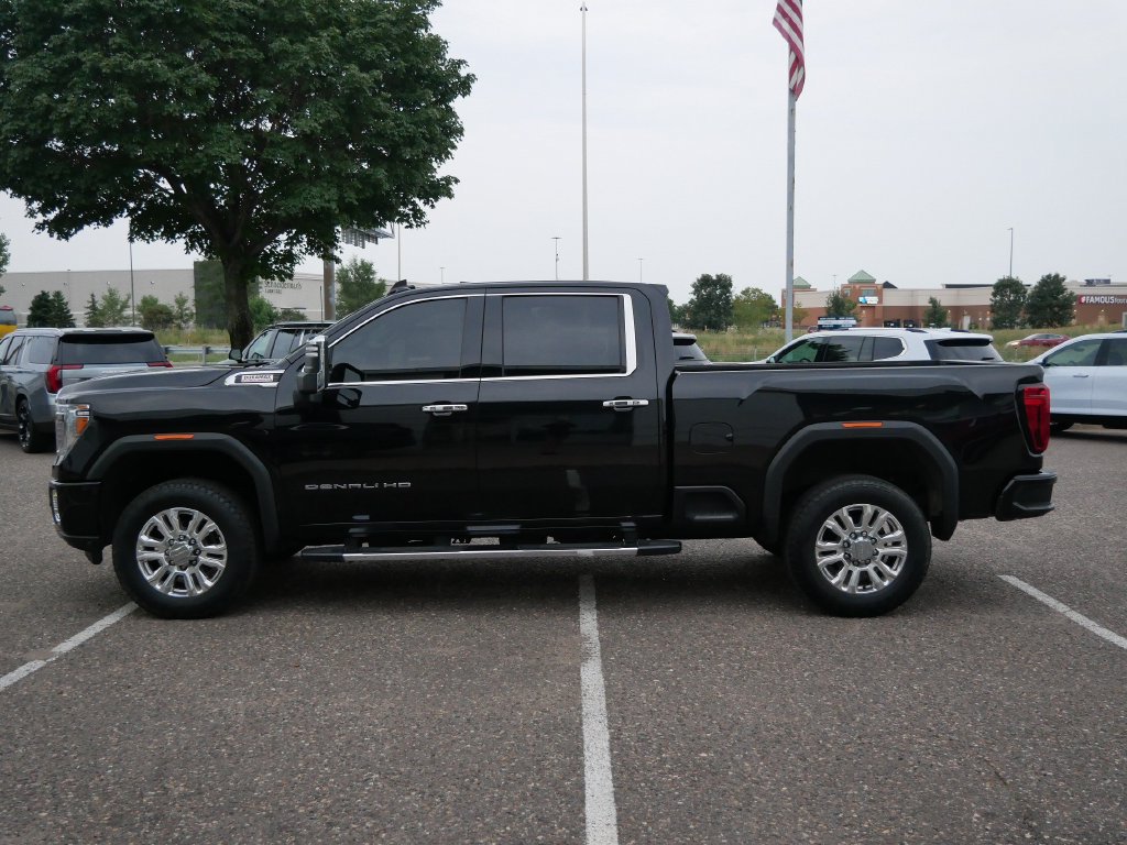 Used 2023 GMC Sierra 3500 Denali AWD/4WD image 6