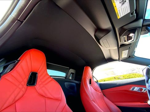 Used 2023 BMW Z4 sDrive30i w/ Premium Package image 12