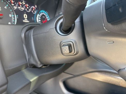 Used 2018 GMC Yukon XL Denali w/ Denali Ultimate Package image 29