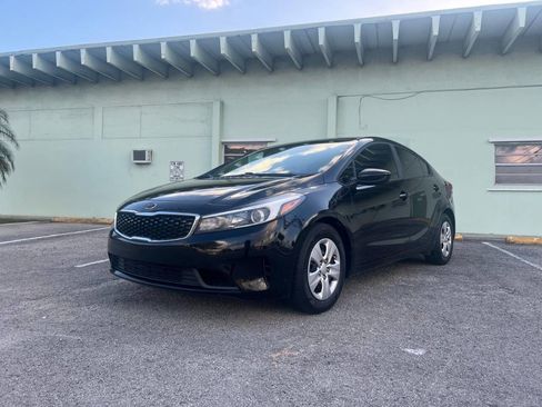 Used 2018 Kia Forte LX FWD image 4