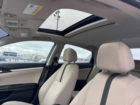 Certified 2017 Honda Civic EX image 18