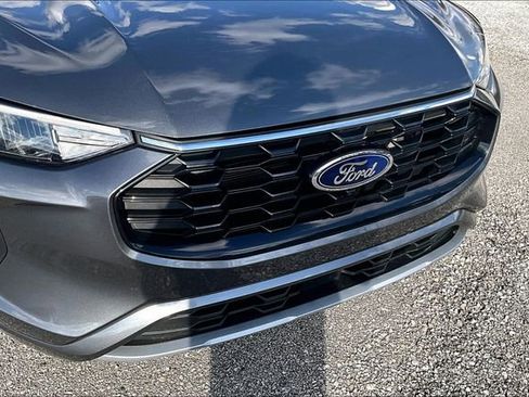 Used 2023 Ford Escape ST-Line Select w/ Tech Pack #2 image 30