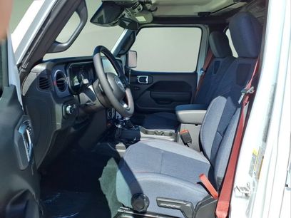 New 2026 Jeep Wrangler Unlimited Sport w/ Dual Top Group