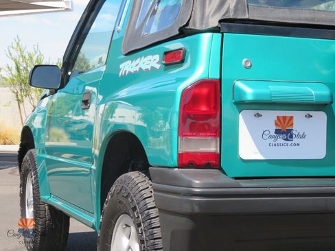 Used 1995 Geo Tracker 2WD 2-Door image 26