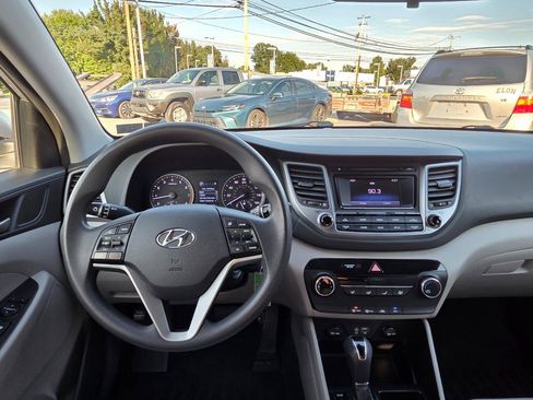 Used 2018 Hyundai Tucson SE FWD image 27