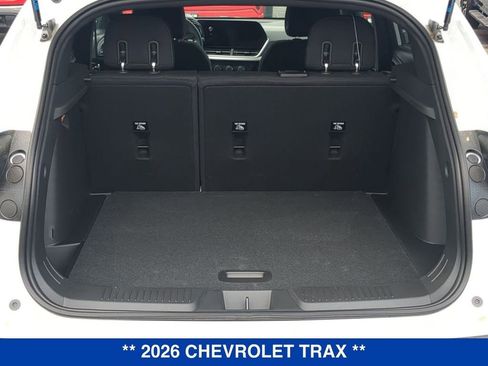 New 2026 Chevrolet Trax RS w/ Driver Confidence Package FWD image 5