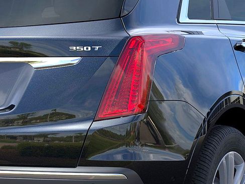 New 2026 Cadillac XT5 Premium Luxury AWD/4WD image 11