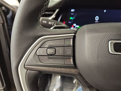 Used 2022 Jeep Grand Cherokee Limited 4xe image 27