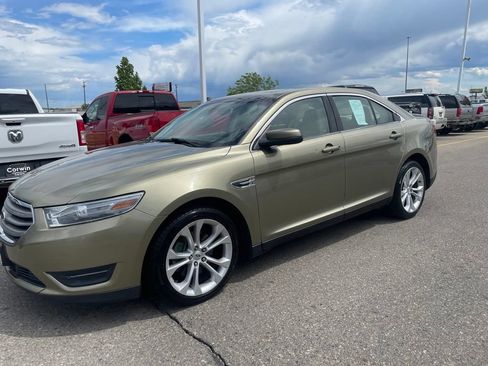 Used 2013 Ford Taurus SEL FWD image 6