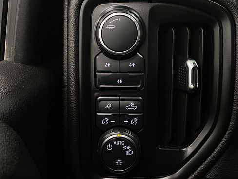 Used 2025 Chevrolet Silverado 2500 W/T w/ WT Convenience Package image 14