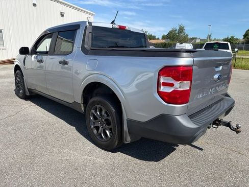 Used 2022 Ford Maverick XLT FWD image 5