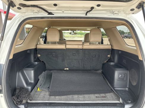 Used 2017 Toyota 4Runner Limited image 16