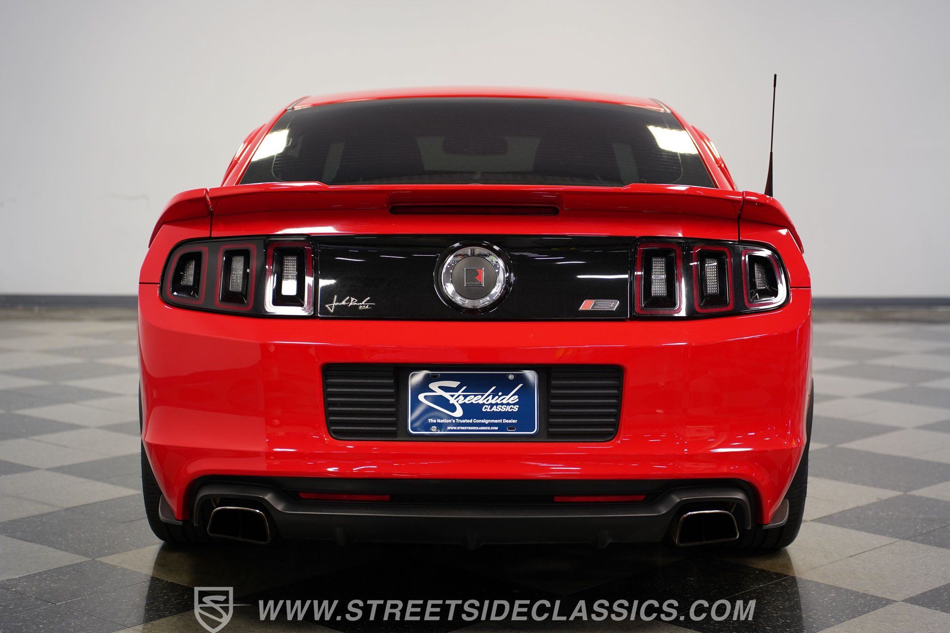 Used 2014 Ford Mustang GT Premium w/ GT Track Package RWD image 26