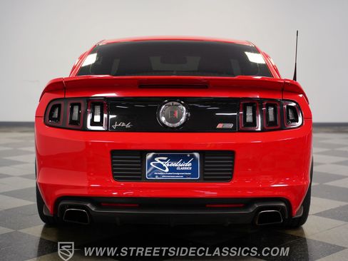 Used 2014 Ford Mustang GT Premium w/ GT Track Package RWD image 26