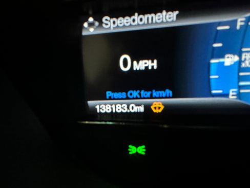 Used 2017 Ford Explorer XLT w/ Equipment Group 202A image 25