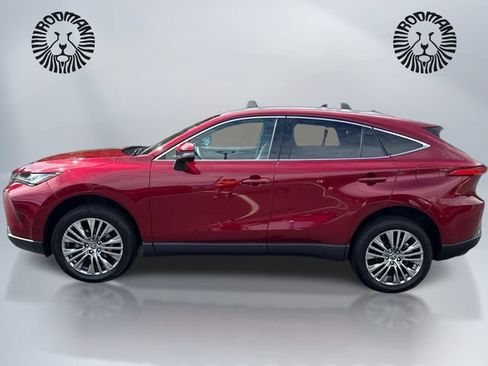 Used 2023 Toyota Venza XLE w/ Activity Package (TMS) AWD/4WD image 10