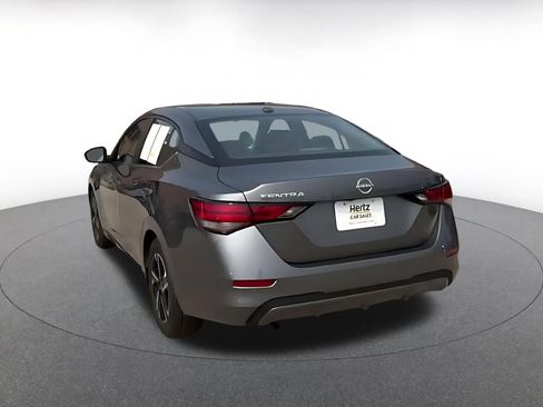Used 2025 Nissan Sentra SV FWD image 11
