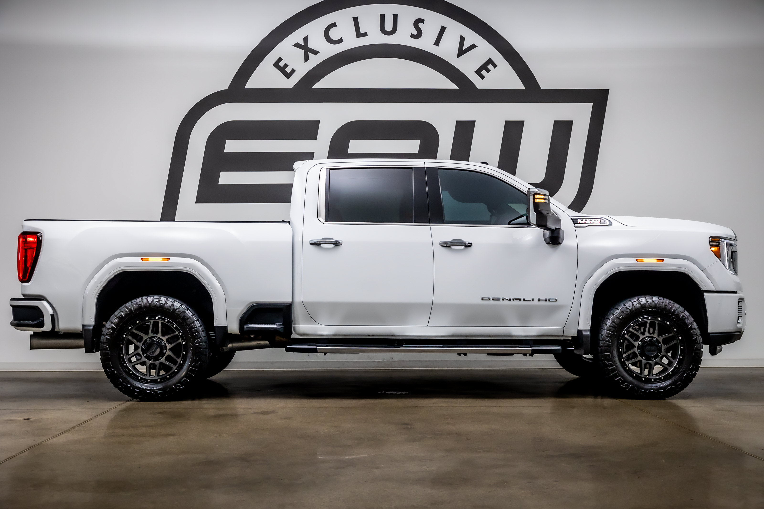 Used 2020 GMC Sierra 2500 Denali w/ Denali Ultimate Package AWD/4WD image 9