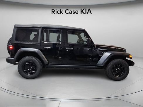 Used 2022 Jeep Wrangler Unlimited Sport image 4