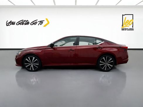 Used 2020 Nissan Altima 2.5 SR w/ Premium Package image 8