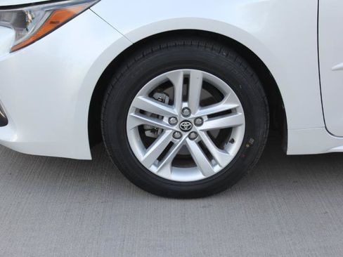 Used 2021 Toyota Corolla SE FWD image 39