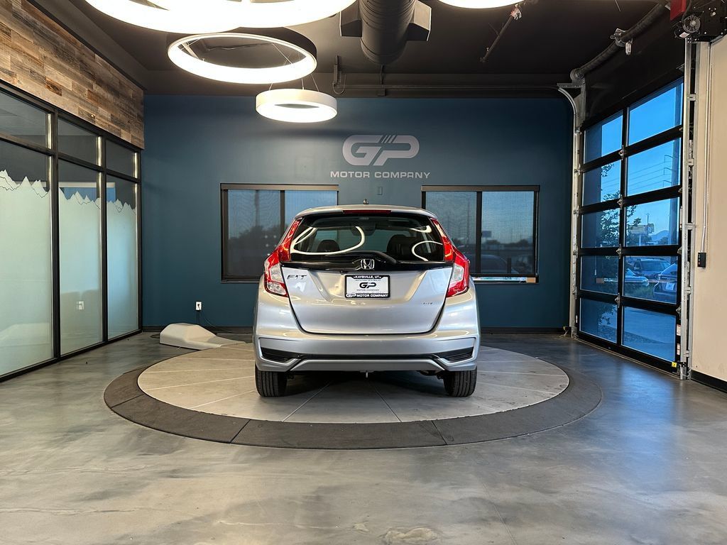 Used 2019 Honda Fit LX image 4