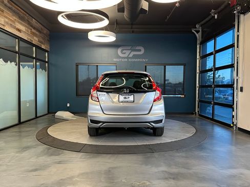 Used 2019 Honda Fit LX image 4