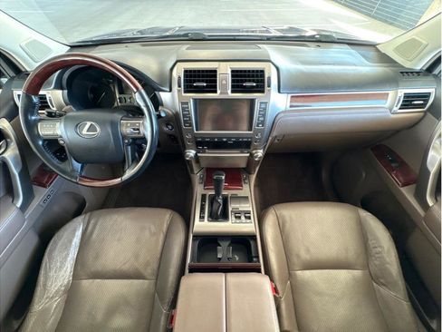 Used 2010 Lexus GX 460 image 15