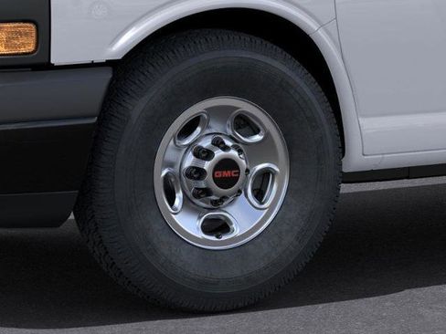 New 2024 GMC Savana 2500 w/ Driver Convenience Package image 9