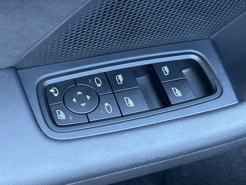 New 2025 Porsche Taycan Turbo GT image 13