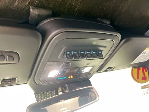 Used 2021 Ford Bronco Outer Banks w/ Sasquatch Package image 22