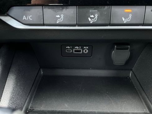 Used 2025 Nissan Altima 2.5 SV image 25