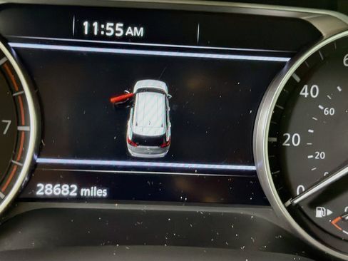 Used 2025 Nissan Rogue SV AWD/4WD image 18