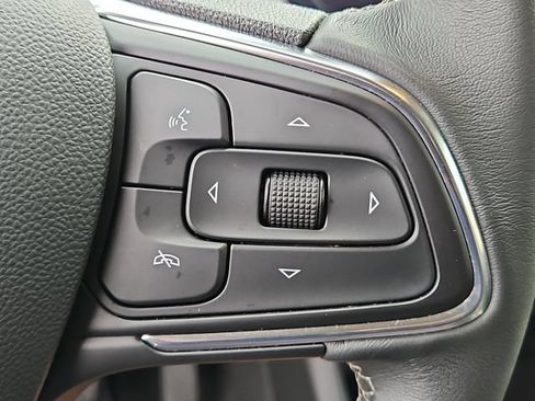 Used 2023 Buick Encore GX Select AWD/4WD image 20