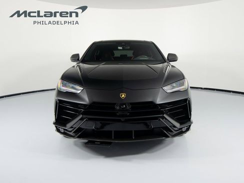 Used 2023 Lamborghini Urus Performante AWD/4WD image 2