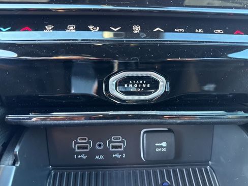 New 2026 Jeep Grand Cherokee Laredo image 16