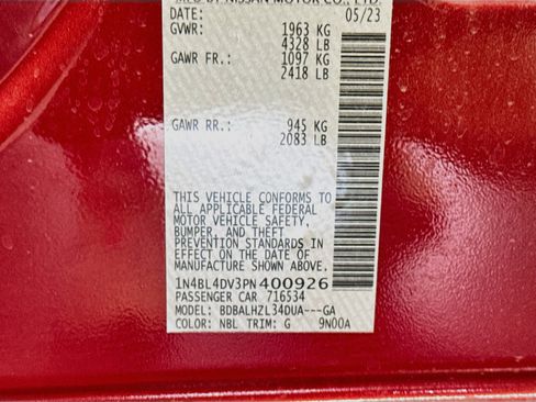 Used 2023 Nissan Altima 2.5 SV FWD image 12