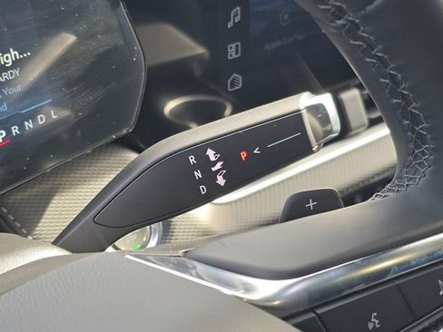 New 2026 Chevrolet Equinox LT FWD image 24