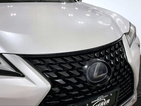 Used 2019 Lexus UX 250h w/ Accessory Package 2 AWD/4WD image 28
