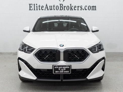 Used 2025 BMW X2 xDrive28i w/ Convenience Package image 4