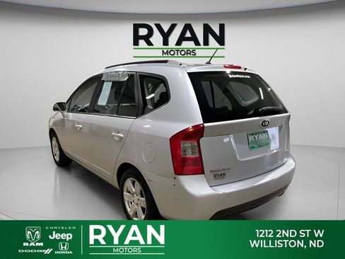 Used 2007 Kia Rondo LX w/ Convenience Pkg image 7