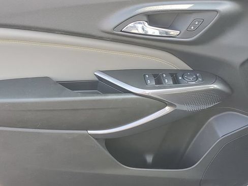 Certified 2024 Chevrolet Trax ACTIV w/ Driver Confidence Package FWD image 14