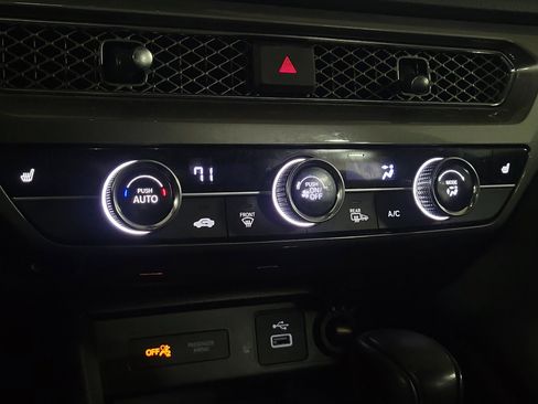 Used 2024 Acura Integra image 30