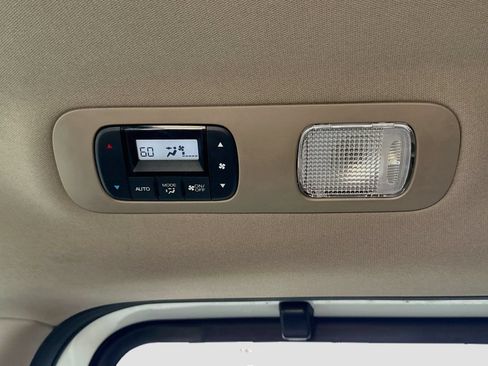 Used 2018 Honda Odyssey EX-L image 30