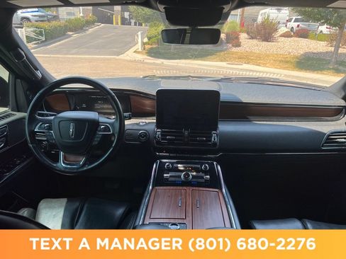 Used 2019 Lincoln Navigator Reserve AWD/4WD image 15