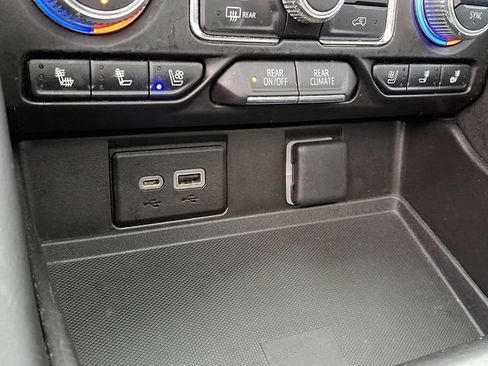 Certified 2023 GMC Yukon AT4 AWD/4WD image 28