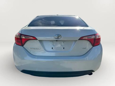 Used 2017 Toyota Corolla SE image 8