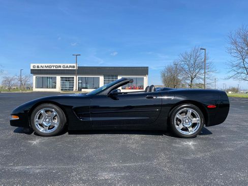 Used 1999 Chevrolet Corvette Convertible w/ Memory Pkg image 15