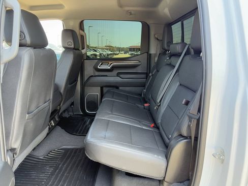 Used 2023 Chevrolet Silverado 1500 LT w/ Leather Package RWD image 28