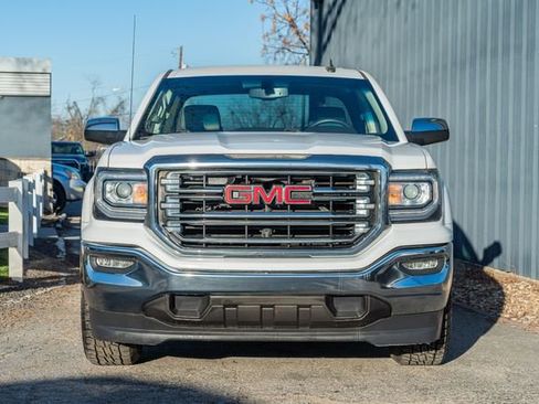 Used 2017 GMC Sierra 1500 SLT w/ SLT Premium Package image 9